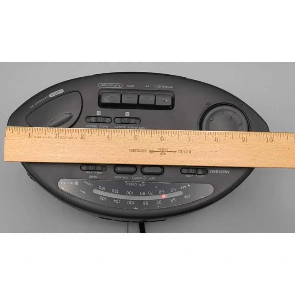 Sony ICFCS660 Dream Machine AM/FM Digital 2 Alarms Bass Green‎ LED Cass Broke